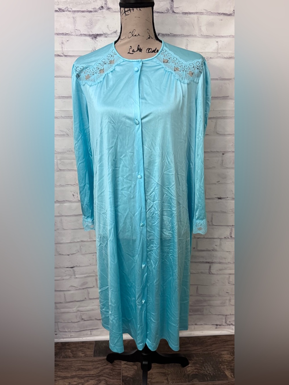 Vanity Fair Med Vintage Blue Button Front Robe Housecoat Mumu Patio Coat Lace
